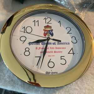 Polish Union Of America Top Quartz Clock *Works*